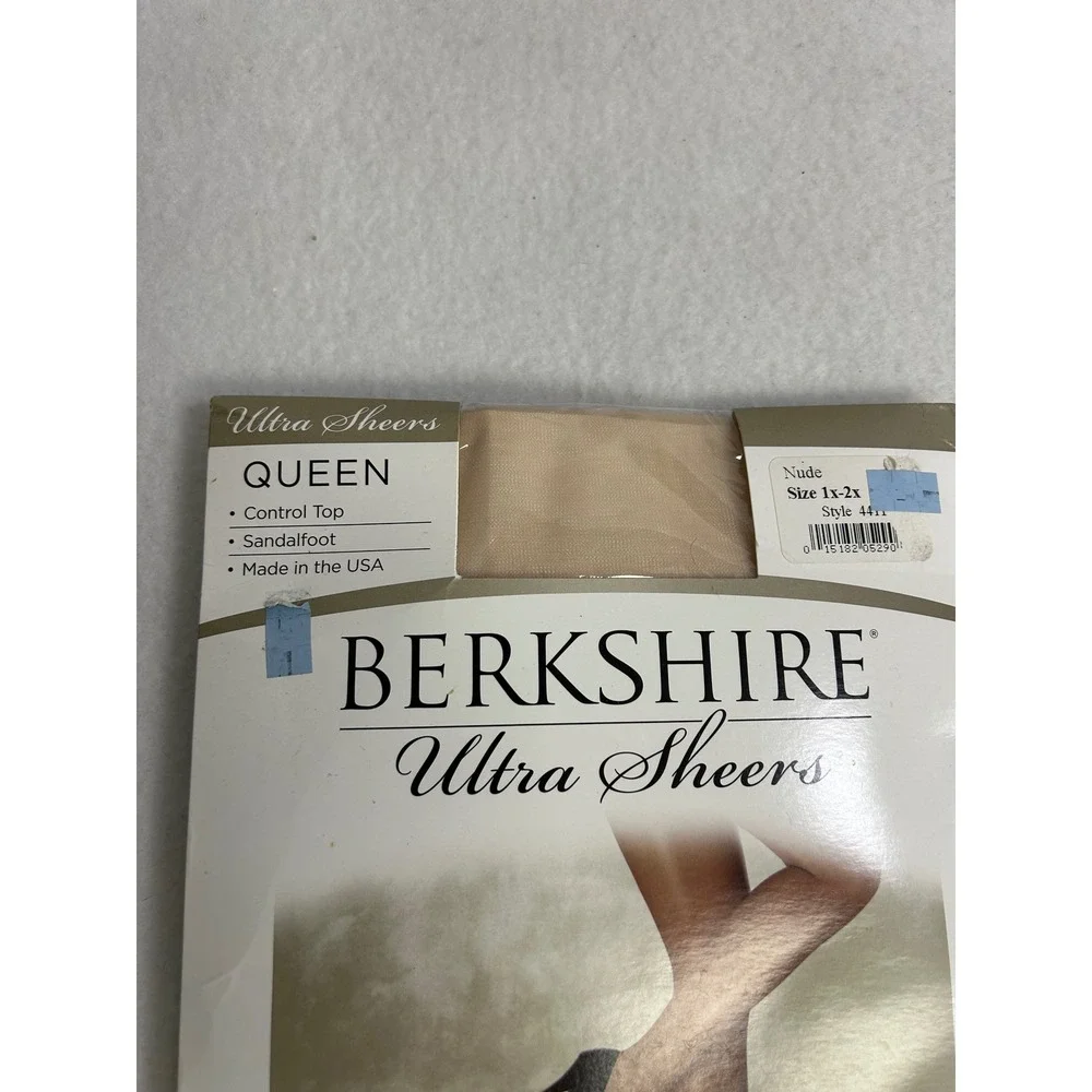 Professional Berkshire Womens 1x-2x Nude Ultra Sheer Control Top Pantyhose 4411